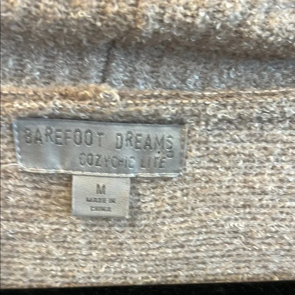 Barefoot Dreams Cozy Beige Open Front Sweater - Picture 2 of 3